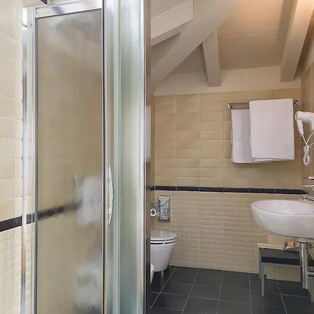 La Luna Nel Porto 3* Stresa