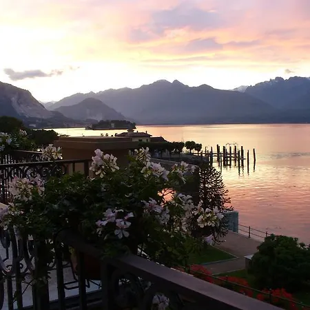 La Luna Nel Porto 3* ストレーザ