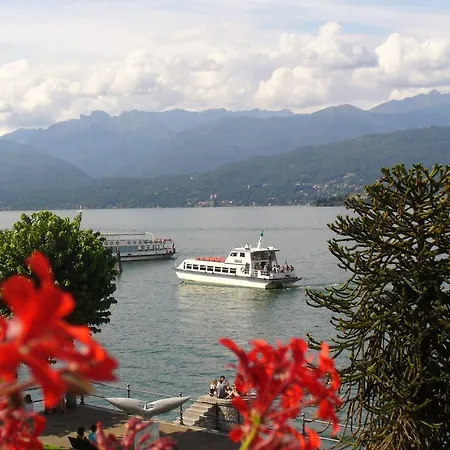 ホテル La Luna Nel Porto 3*