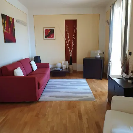 ホテル La Luna Nel Porto ストレーザ