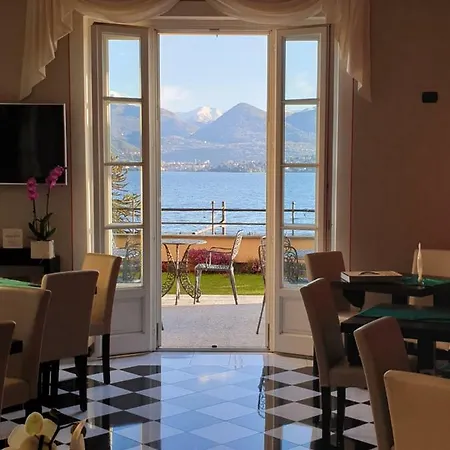 La Luna Nel Porto 3* Stresa