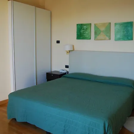 La Luna Nel Porto ホテル 3*