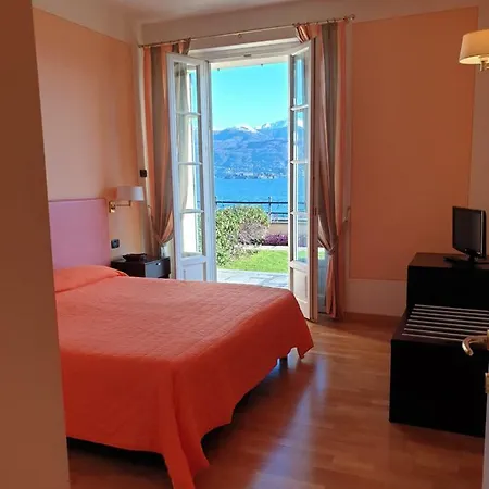 La Luna Nel Porto ストレーザ