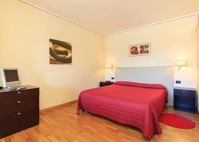 Szálloda La Luna Nel Porto 3*