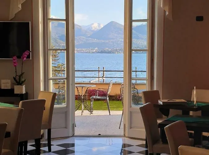 La Luna Nel Porto 3* Stresa