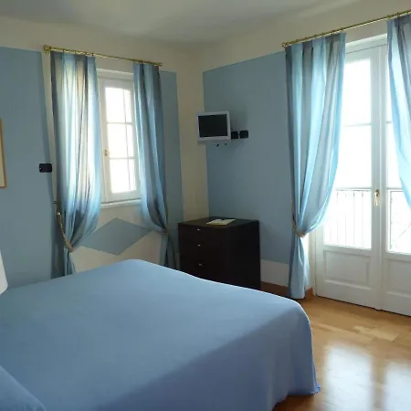 La Luna Nel Porto Hotel 3*