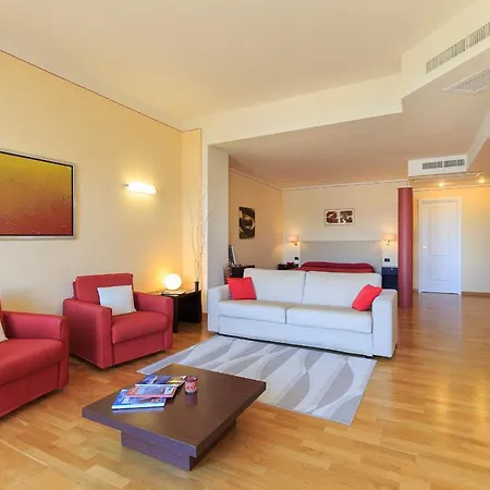 La Luna Nel Porto Hotel